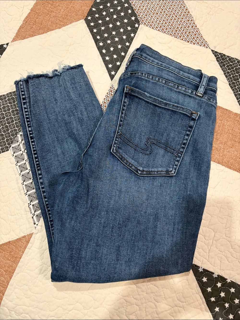 Silver Distressed Cropped Jeans